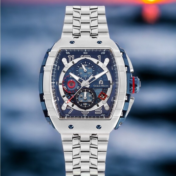 MAESTRO Men’s Watch Chronograph has a gentle curved face. the watch is fancy